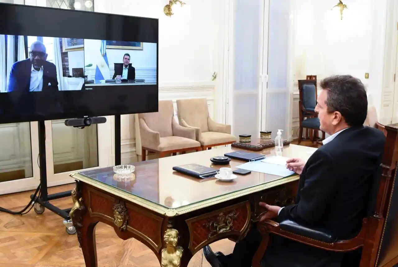 Massa agradeció al presidente de la comisión de relaciones exteriores de EE.UU. por el apoyo a la Argentina ante el FMI