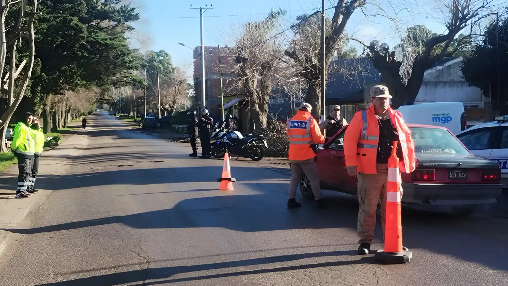 Fuerzas federales y personal de Tránsito de General Pueyrredón ejecutaron un operativo preventivo en la zona norte de Mar del Plata.