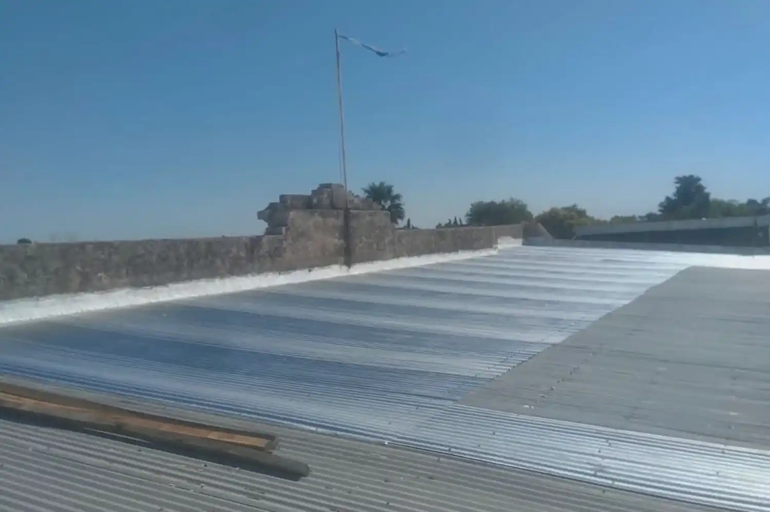 Inician obras de reparación en la escuela N° 61 de Seguí para garantizar mejores condiciones edilicias