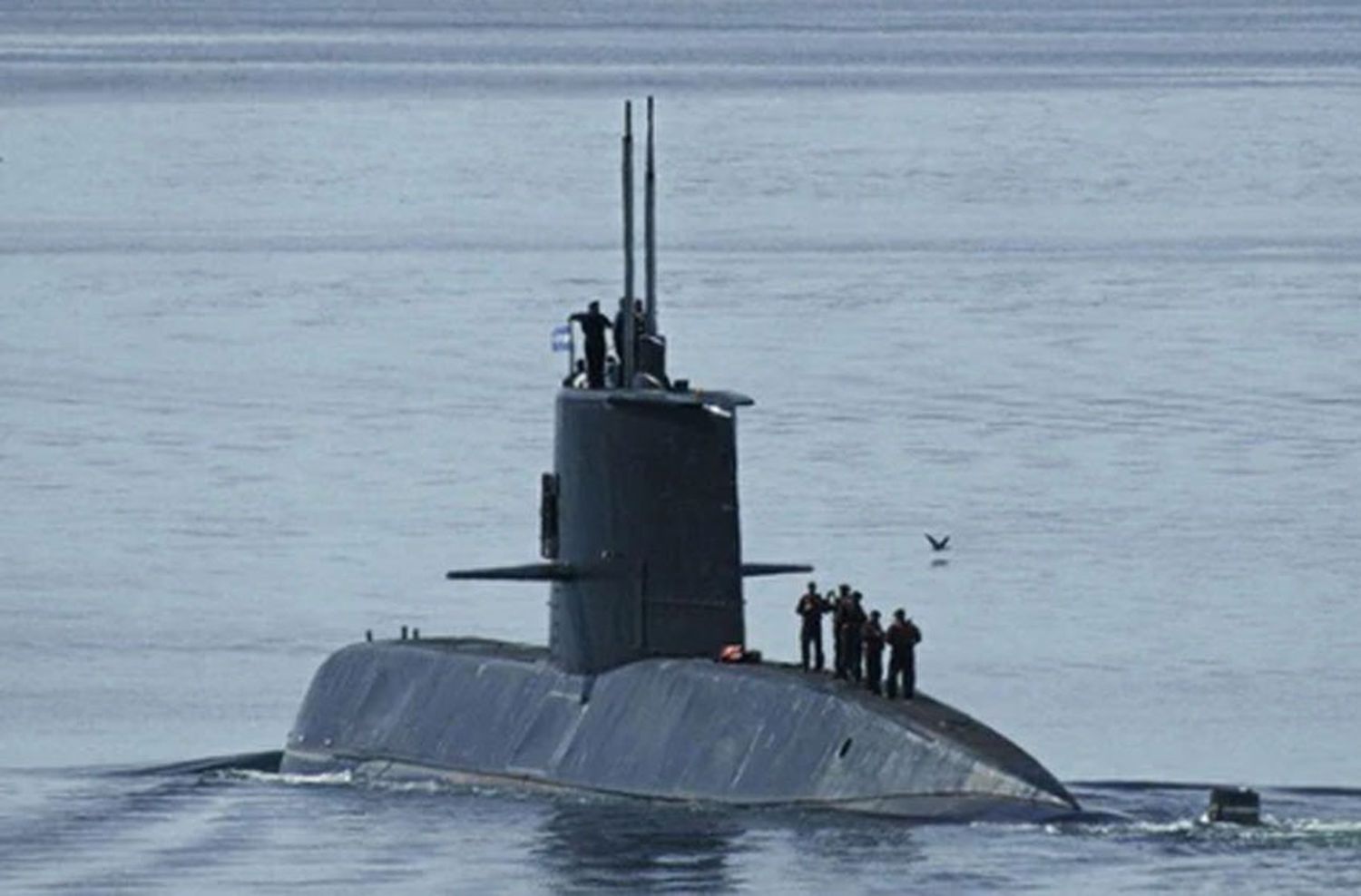 Submarino desaparecido: el ministro de Defensa vino a Mar del Plata
