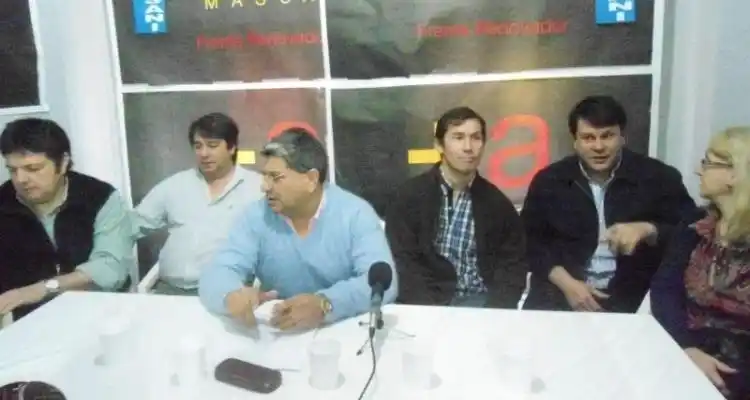Otro capítulo para la novela del Frente Renovador