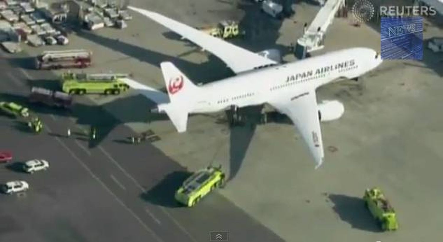 Principio de incendio en un 787 de Japan Airlines en Boston