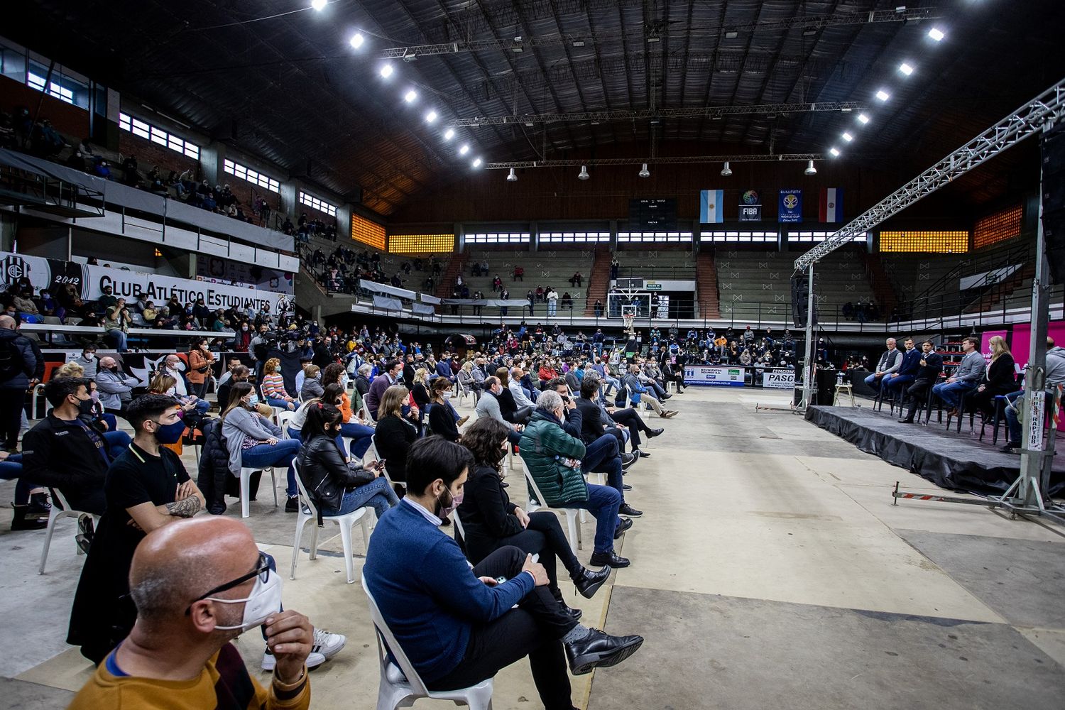 Kicillof encabezó la presentación de los precandidatos del Frente de Todos en la Séptima Sección