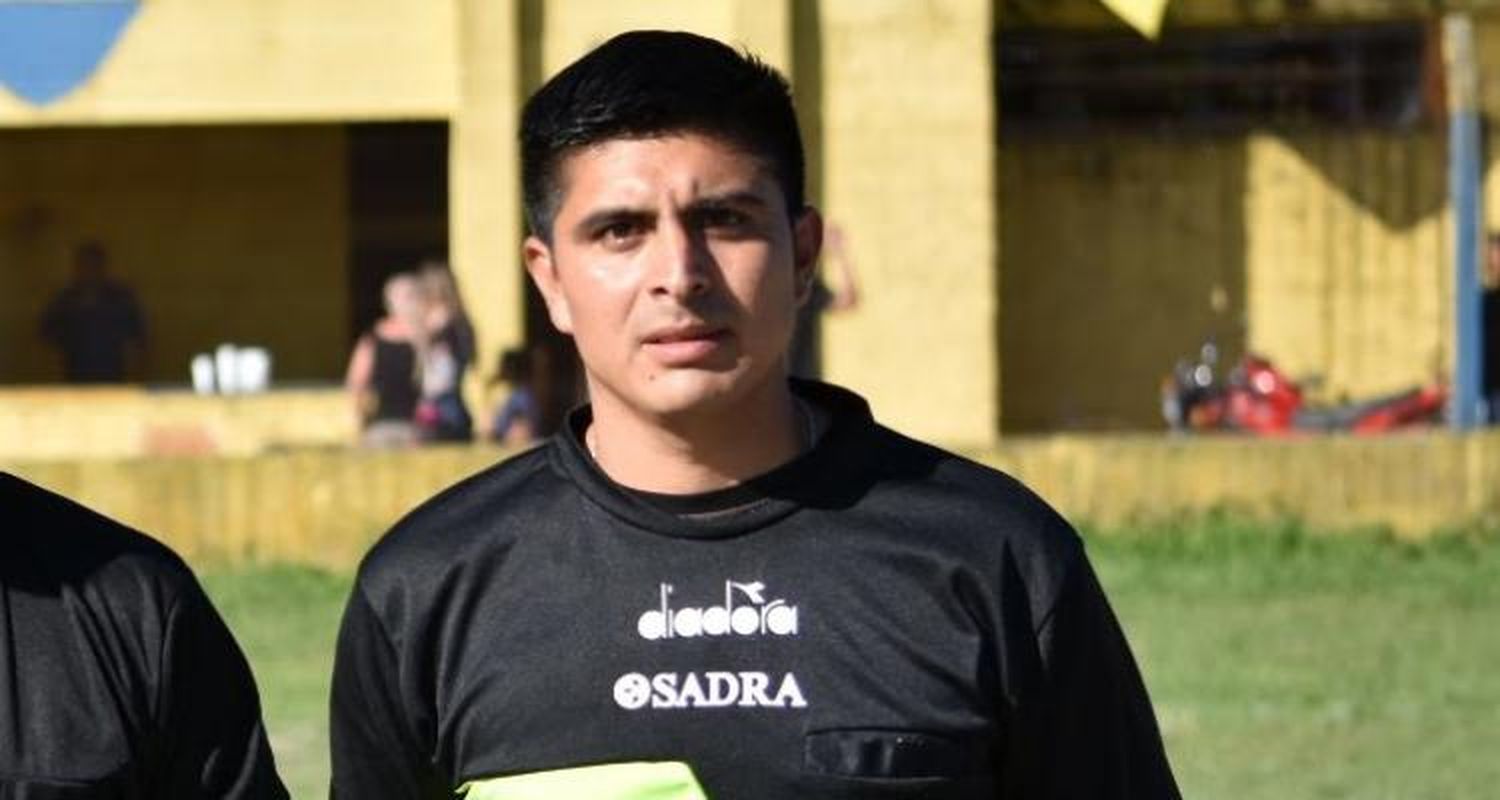 Primera A: Cómo fue la agresión de un jugador de Portela al árbitro Marcelo Meléndez que le fracturó el maxilar