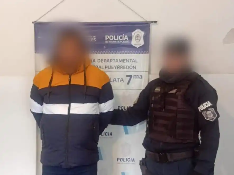 La víctima era un hombre de 42 años, a quien su vecina le avisó del robo pero no logró detener el accionar del delincuente.