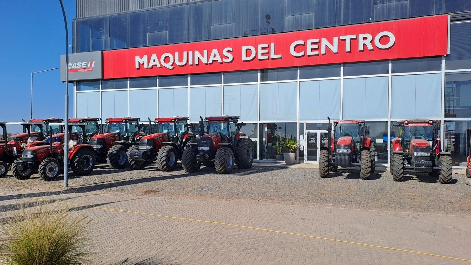 Máquinas del Centro, siempre acompañando al agro.