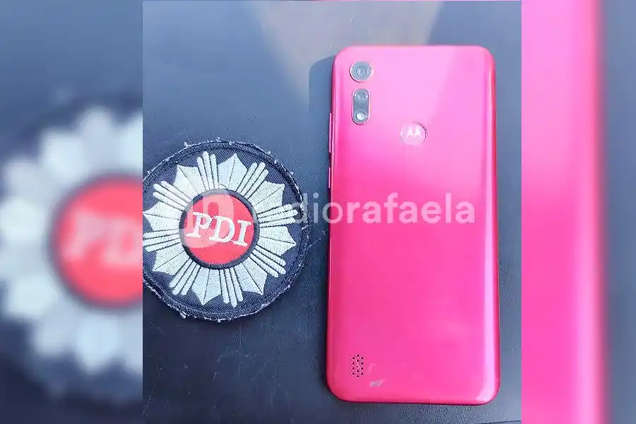 Se acercó a una mujer a “consultar algo” y le robó la riñonera con celular y el dinero que tenía