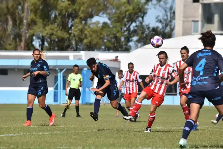 Triunfo de Atlético Femenino en la Primera "C"