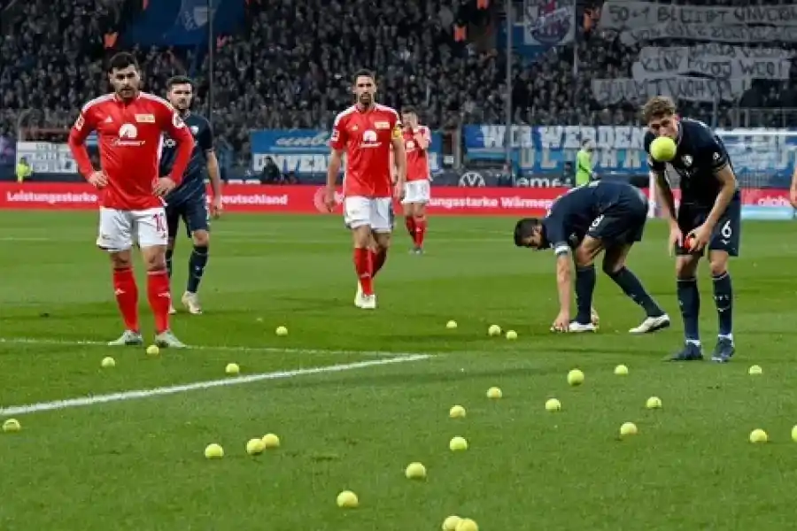 La Bundesliga renunció a un acuerdo comercial por la presión de los hinchas