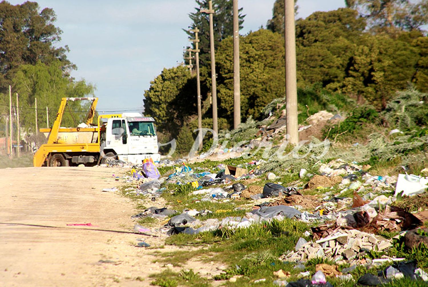 Un sector de la ciudad donde la basura abunda