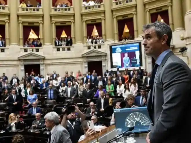 El oficialismo logró aprobar la Ley Hojarasca en Diputados y busca lo mismo para reducir el régimen de zona fría