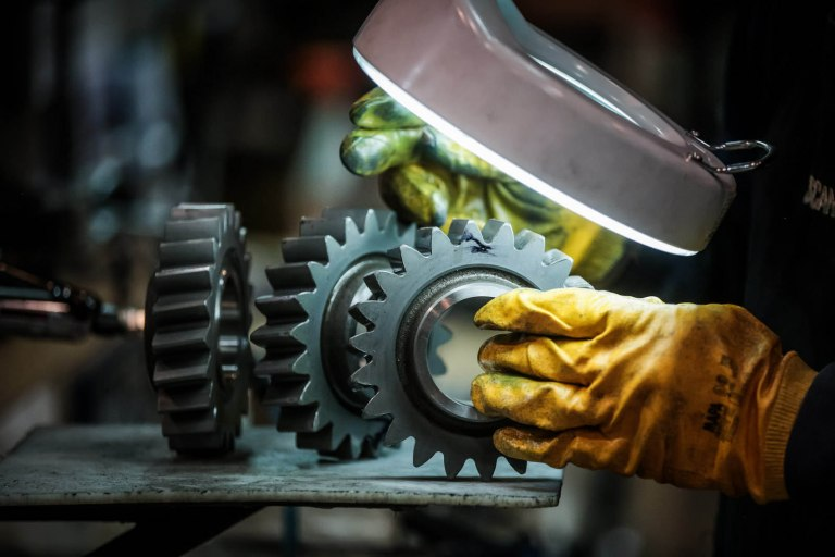 La actividad económica cayó 4,3% en enero