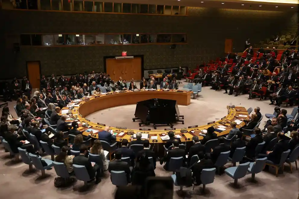 Organismos globales como Naciones Unidas enfrentan obstáculos estructurales para resolver crisis internacionales como las de Ucrania, Gaza e Irán. REUTERS/Heather Khalifa
