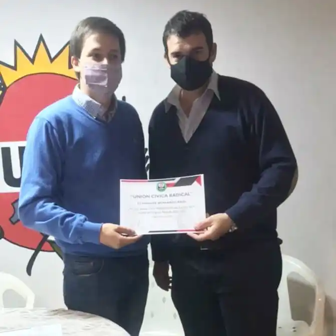 UCR: Schneider asumió como presidente del comité ciudad