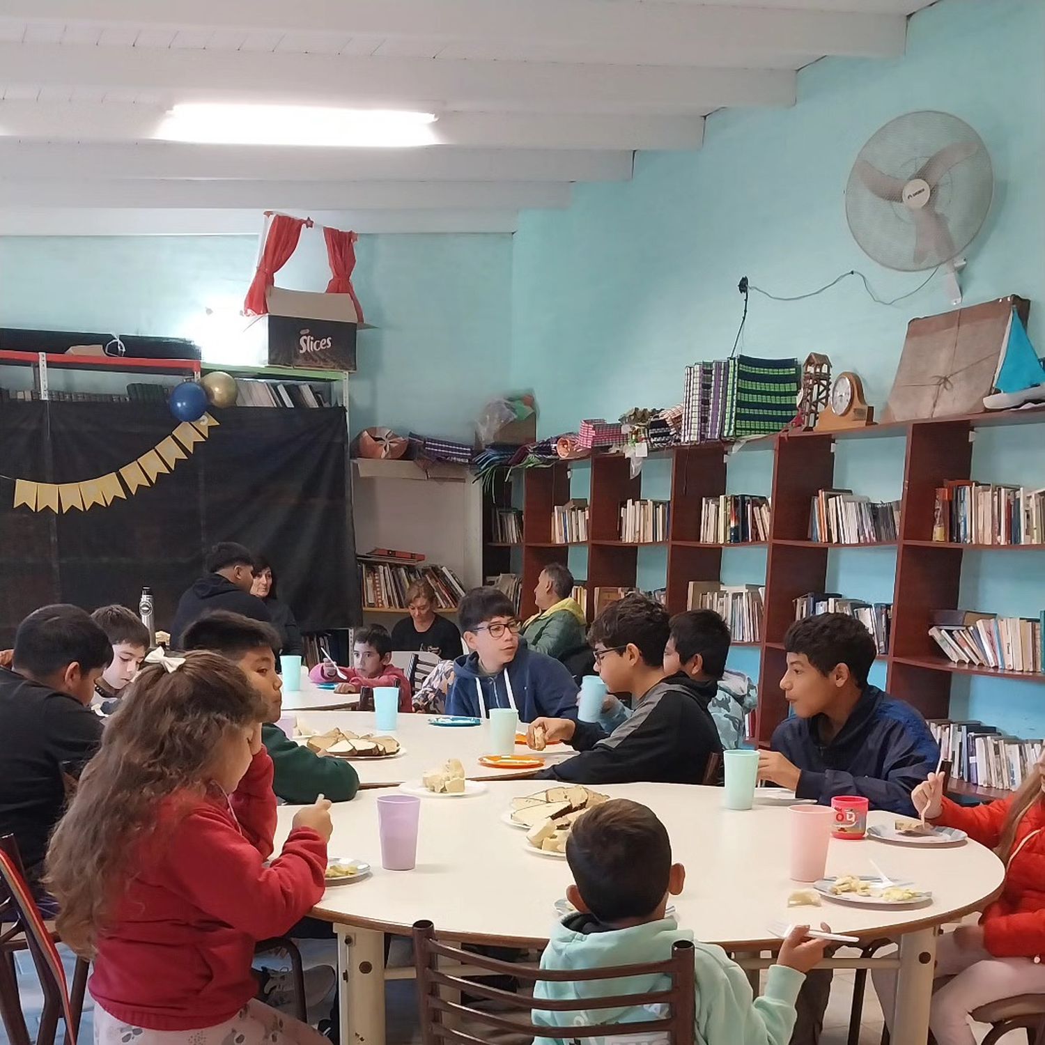 Tijeras solidarias