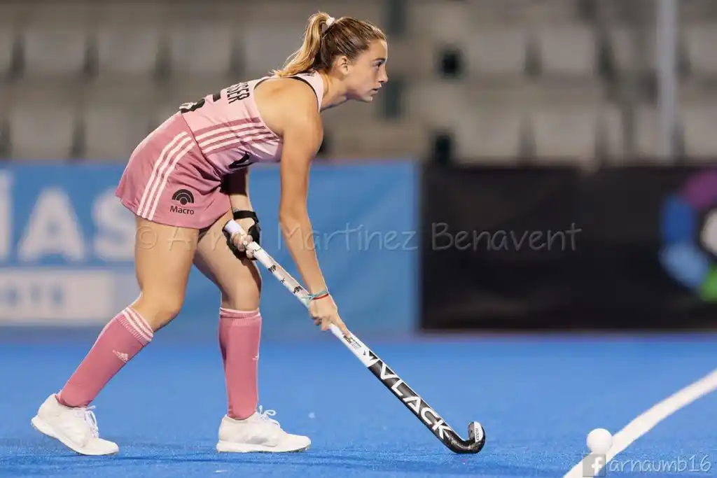 Bruggesser fue titular en la goleada argentina