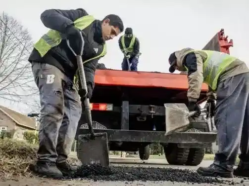 El Municipio ya reparó 10.000 baches con el sistema de bacheo express