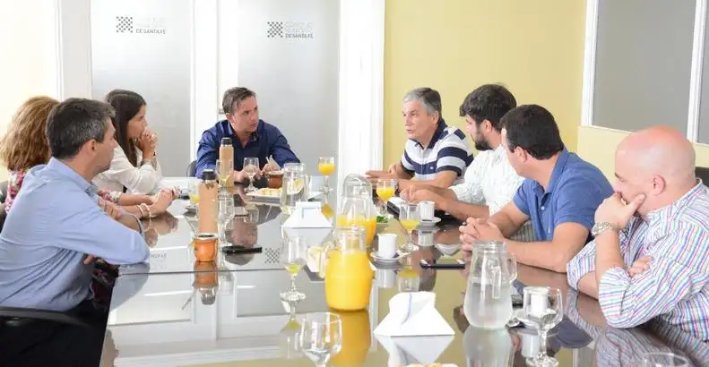 Narcolemia: Concejales se reunieron con un par rafaelino