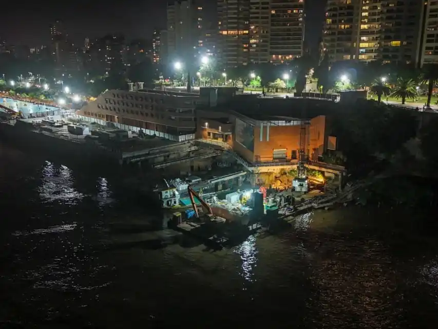 La ejecución está a cargo de la UTE conformada por las empresas Supercemento SAIC y Obring SA.