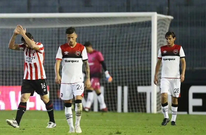 Newell’s volvió a retroceder y cayó ante Estudiantes