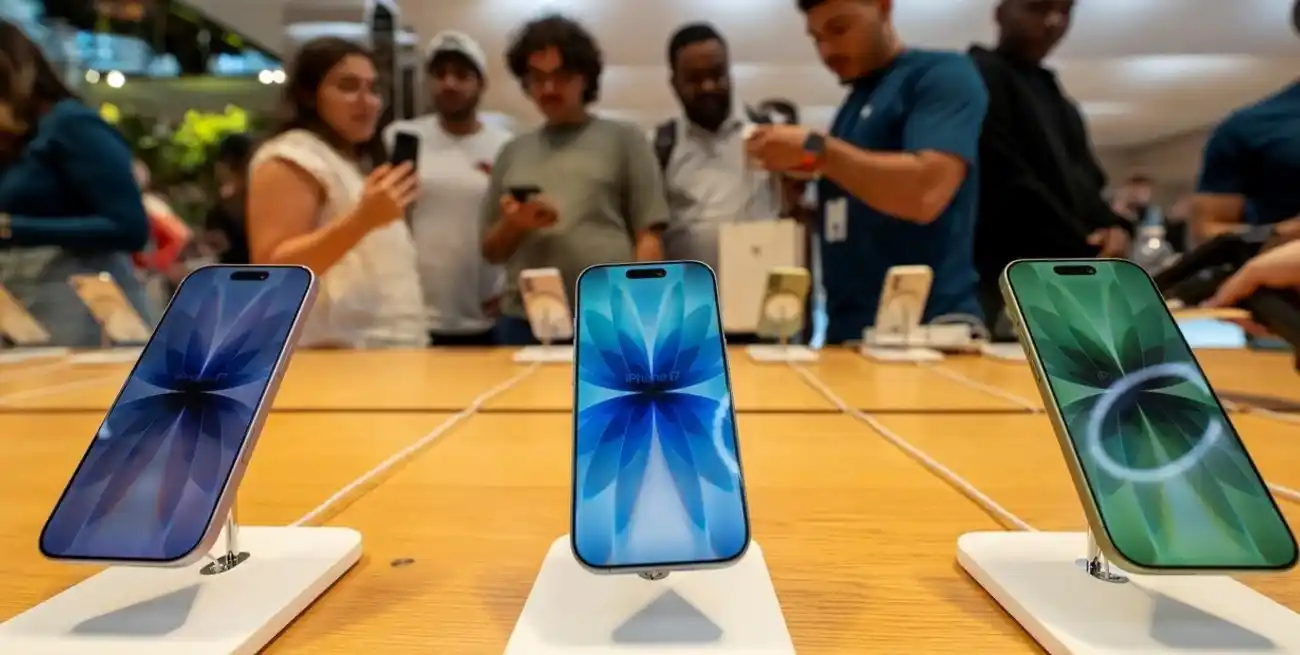 Con la eliminación de los aranceles a la importación de celulares, el Gobierno apuesta a la renovación de stock y baja de precios.