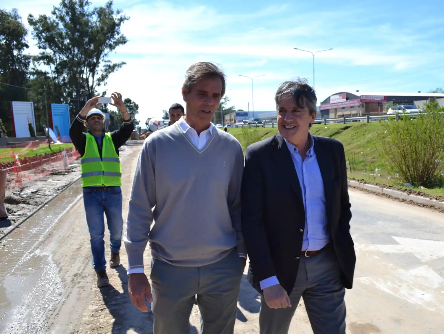 Garibay y Seghezzo supervisaron los trabajos de las colectoras en Ruta 1