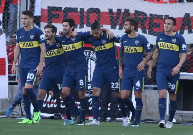 Boca aprovechó la que tuvo y venció a River en San Juan