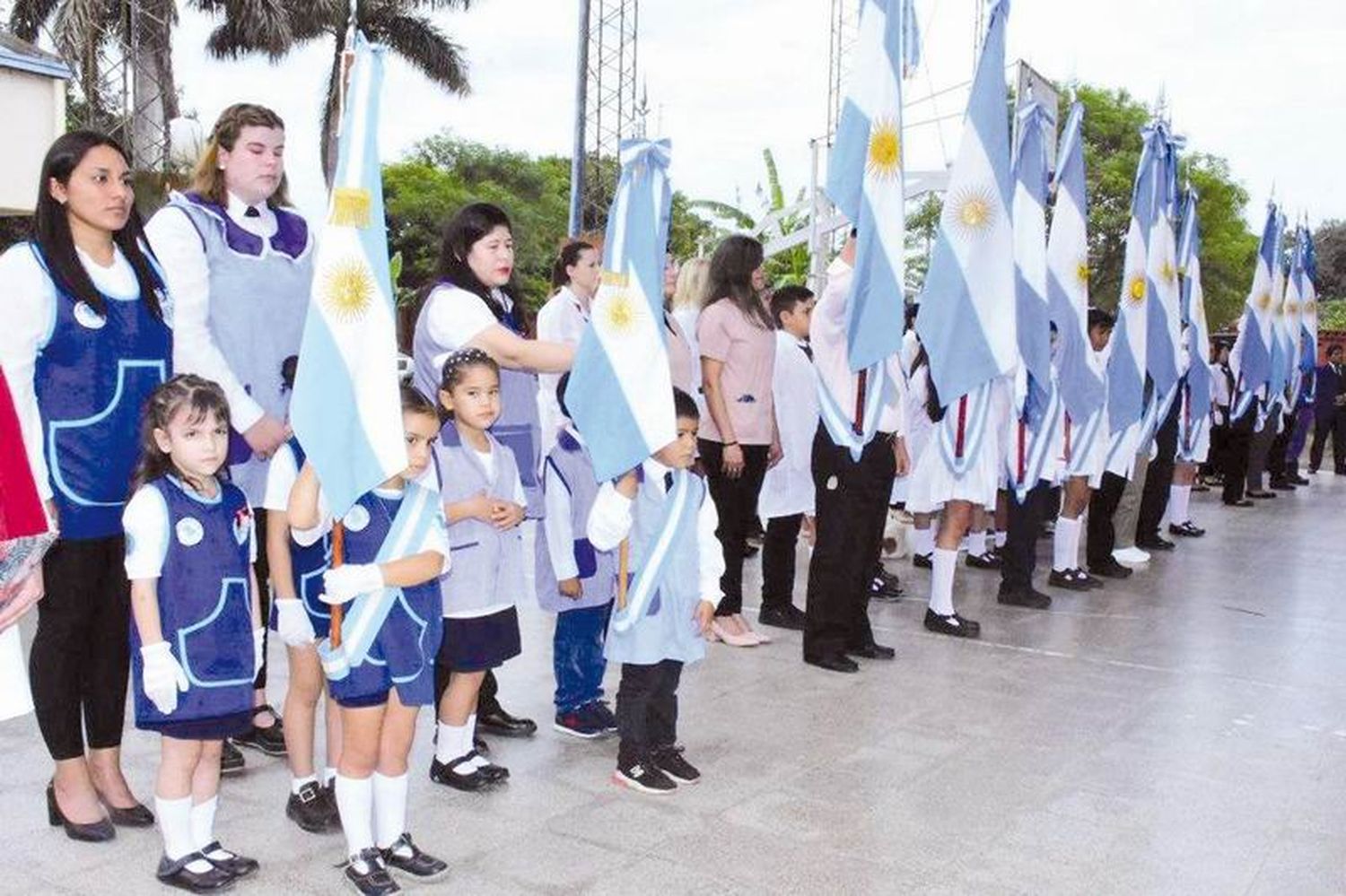 Laguna Blanca vivió una gran 
fiesta por su 110.º aniversario