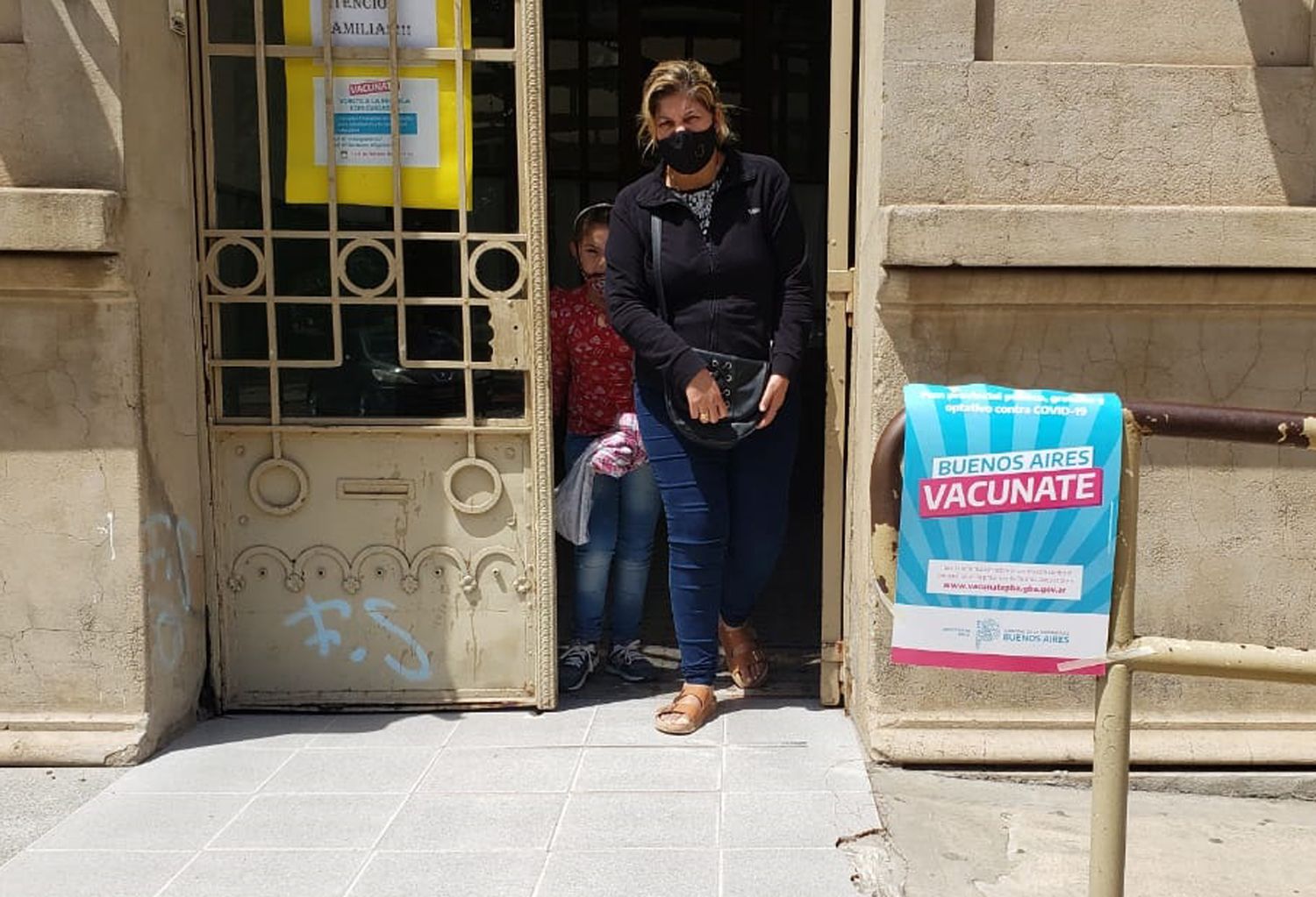 Arrancó la vacunación itinerante en escuelas para ampliar la inmunización comunitaria