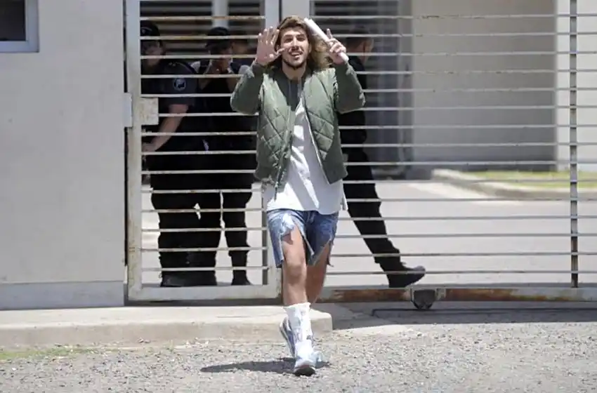 Rodrigo Eguillor, el hijo de la fiscal acusado de abuso, fue liberado y pidió perdón por los videos