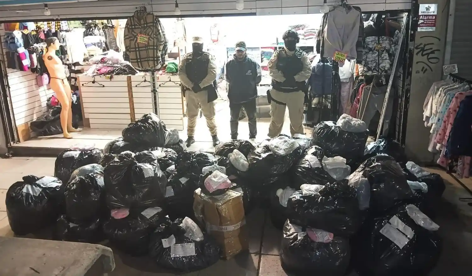Desde la fuerza remarcaron que se trata del segundo procedimiento de estas características realizado en los últimos 30 días en Mar del Plata, luego de los seis allanamientos simultáneos efectuados en abril en distintos puntos de la ciudad.