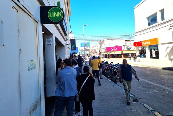 Horario bancario: desde el martes 25 de marzo retorna al habitual de 10 a 15