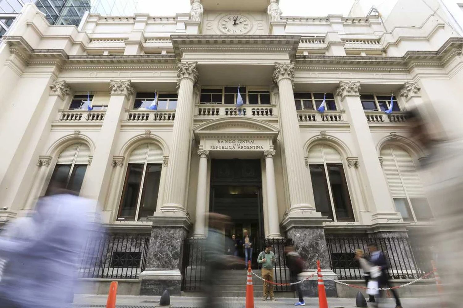 Saltaron las reservas del Banco Central por el primer desembolso del FMI.