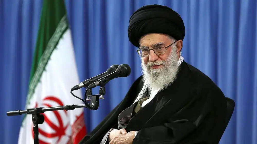 Ali Khamenei apuntó contra Donald Trump