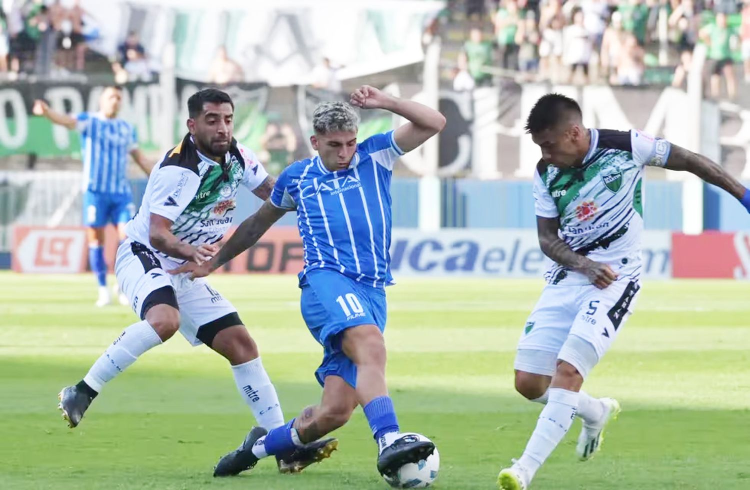 Godoy Cruz se quedó con el clásico ante San Martín de San Juan