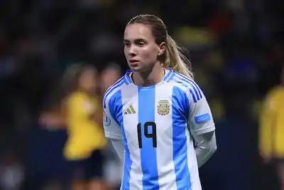 Agostina Holzheier: de los botines en el garaje de Crespo al brillo en la Copa América