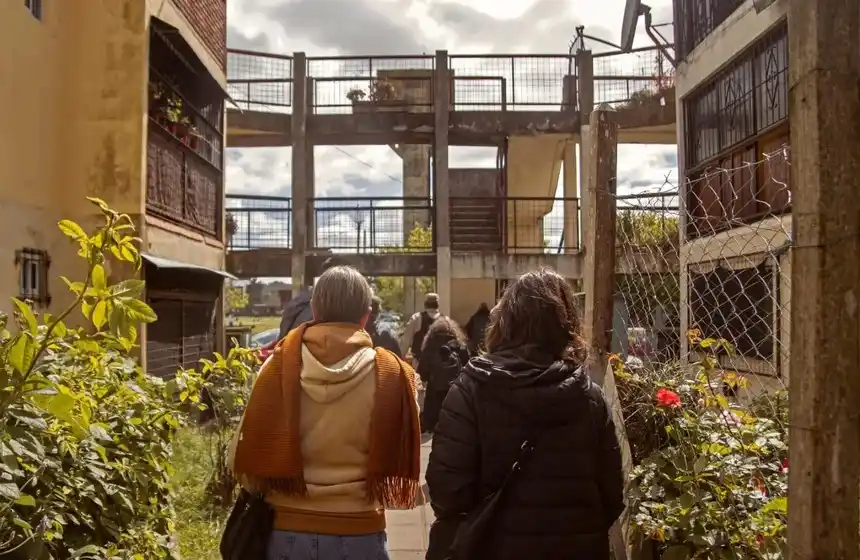 Complejo Centenario: “No es necesario demoler, pero hay que intervenir”