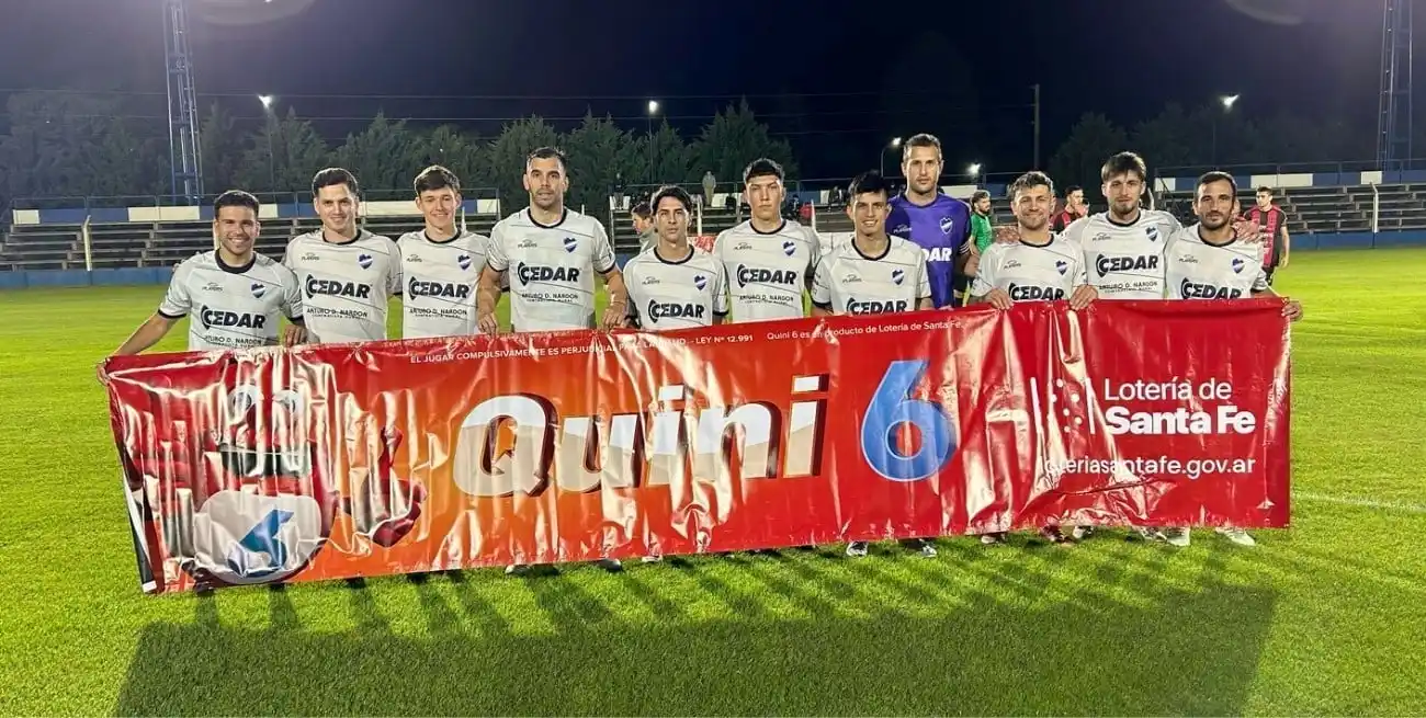 El conjunto azul que a los 2 minutos de juego ya se puso en ventaja.