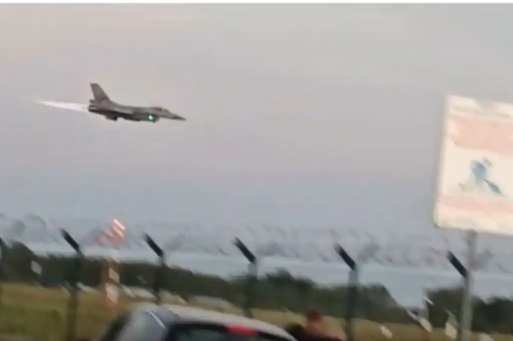 Avión estrellado durante un entrenamiento