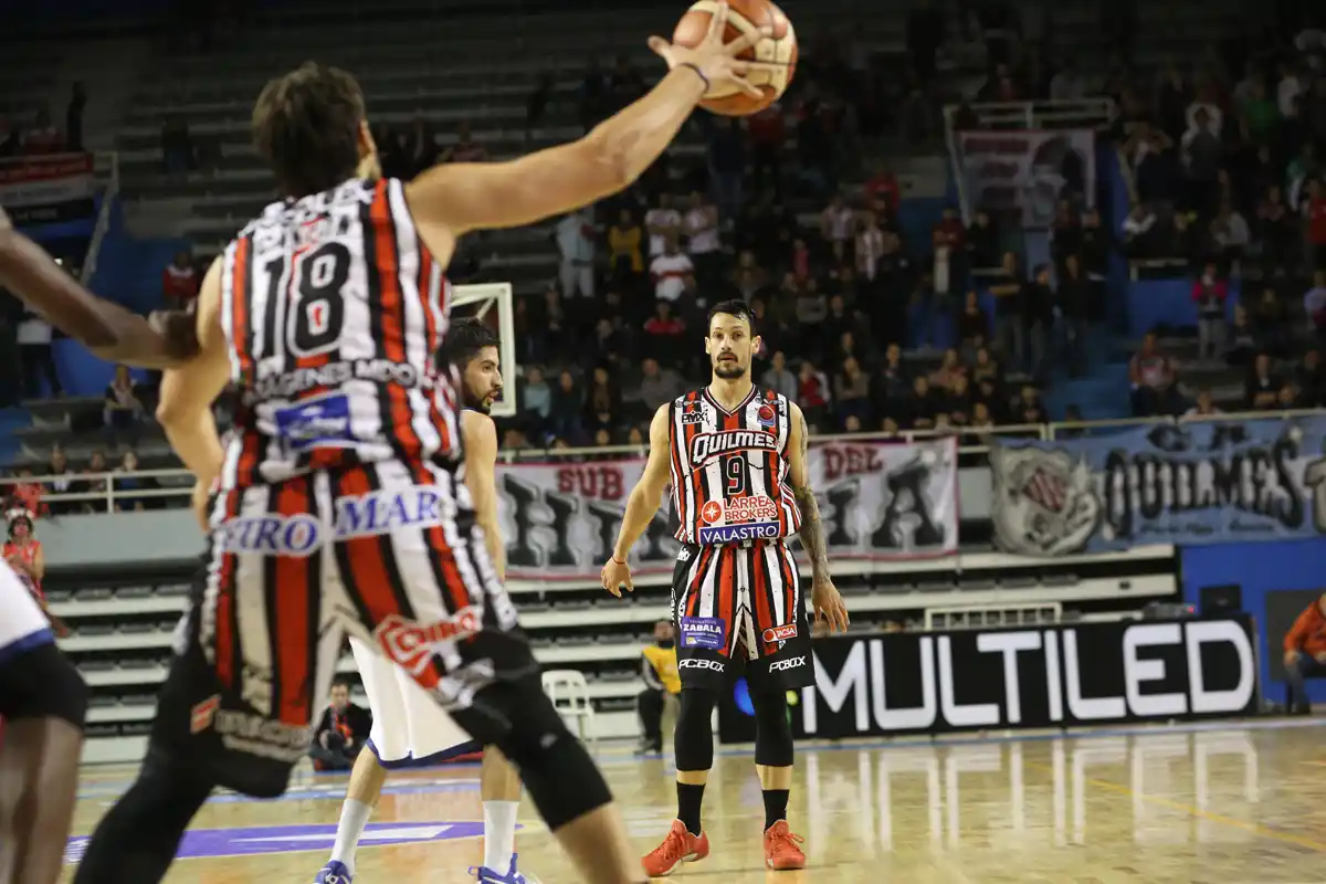 El Islas Malvinas se viste de gala para recibir el clásico de la Liga