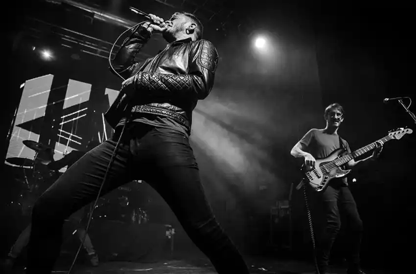 Fluido presenta Umbral con un show aplanador en Rosario