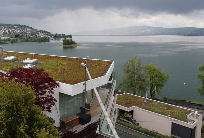 Esta es la casa por fuera del deportista con una vista increíble