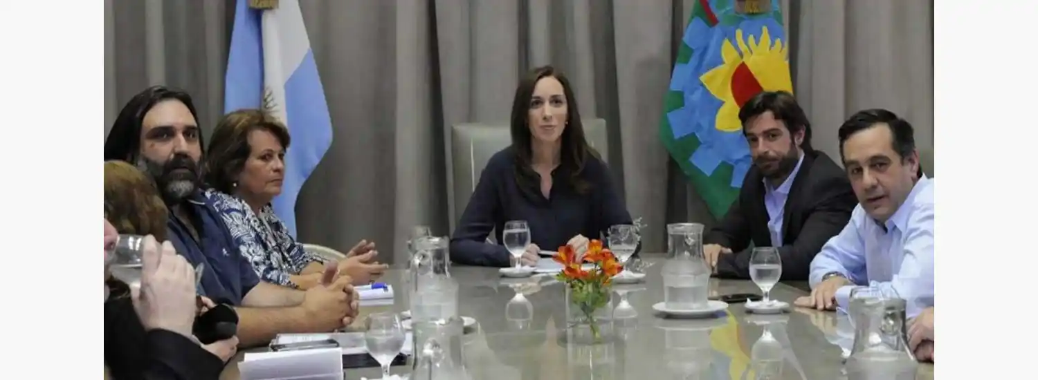 Vidal ofreció un 20% de aumento a los docentes bonaerenses
