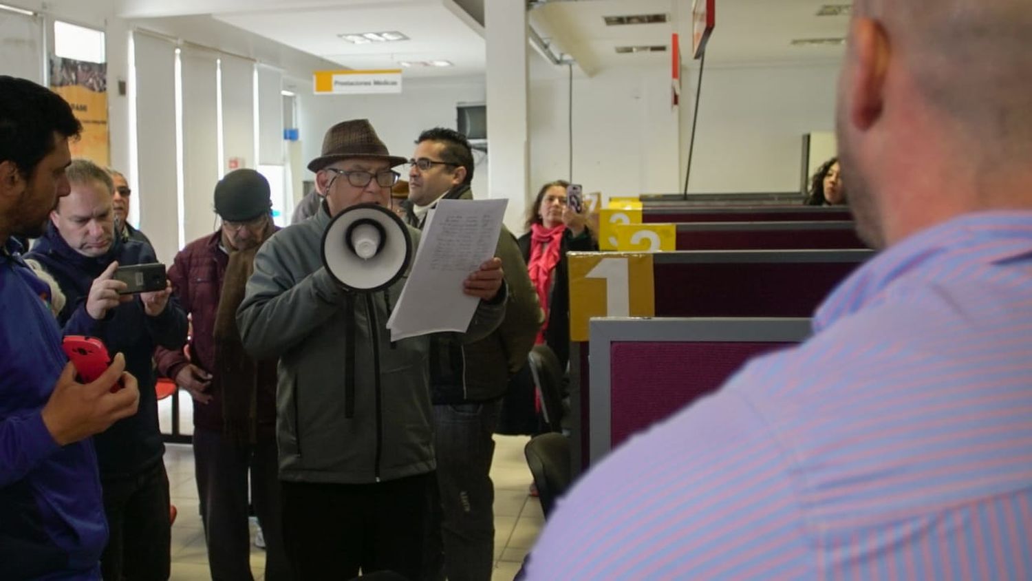 Marcha de los jubilados al PAMI: piden ver el acuerdo con los prestadores locales