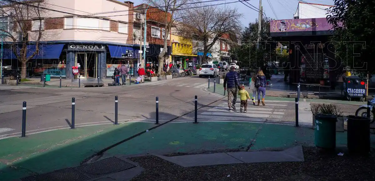 El Municipio afirma que por mes se habilitan más de 170 comercios