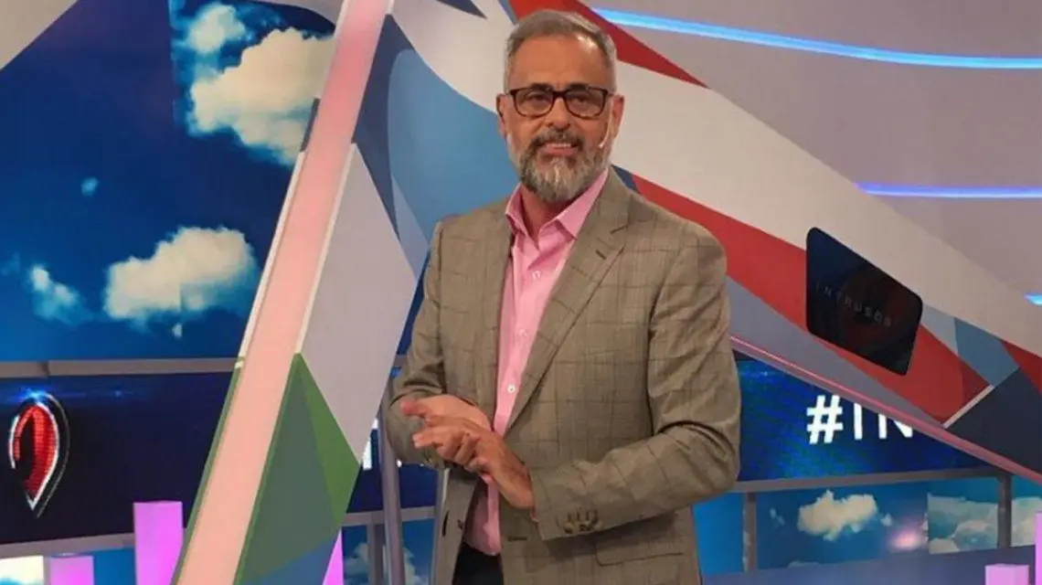 Jorge Rial se descompensó al aire y le hicieron un electrocardiograma en su camarín