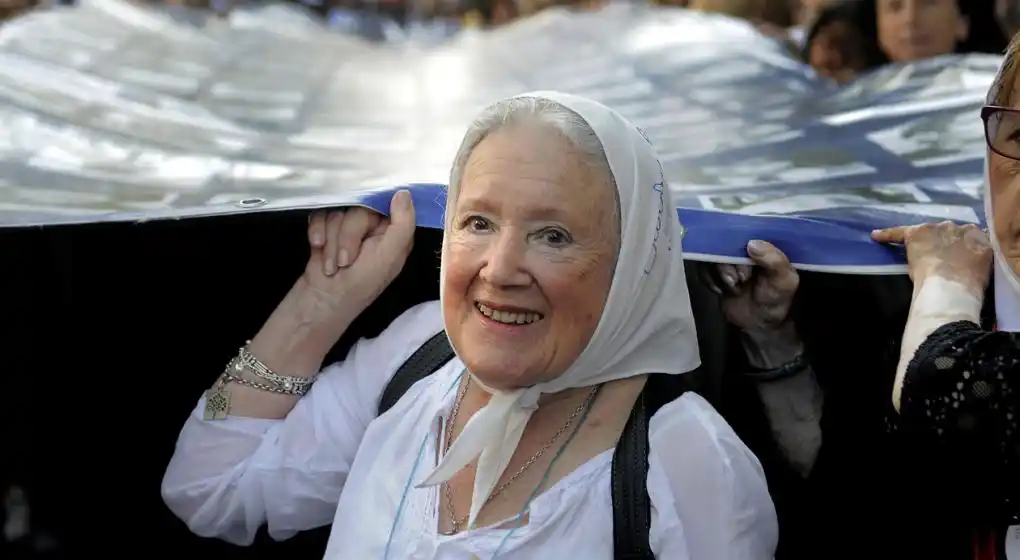Nora Cortiñas repudió la liberación del represor de la ESMA Carlos Capdevilla