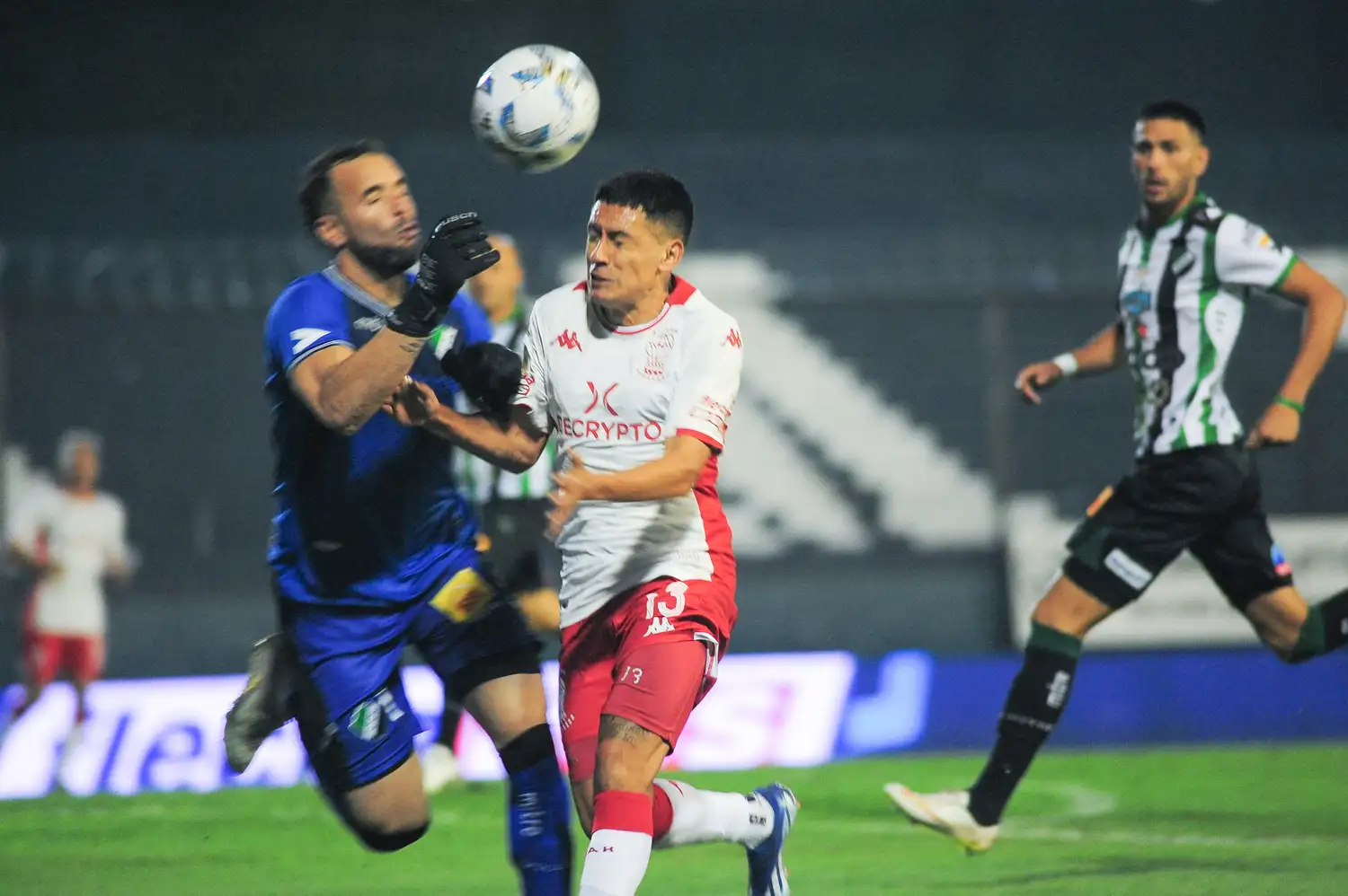 Huracán debió apelar a los penales en cancha de Quilmes.