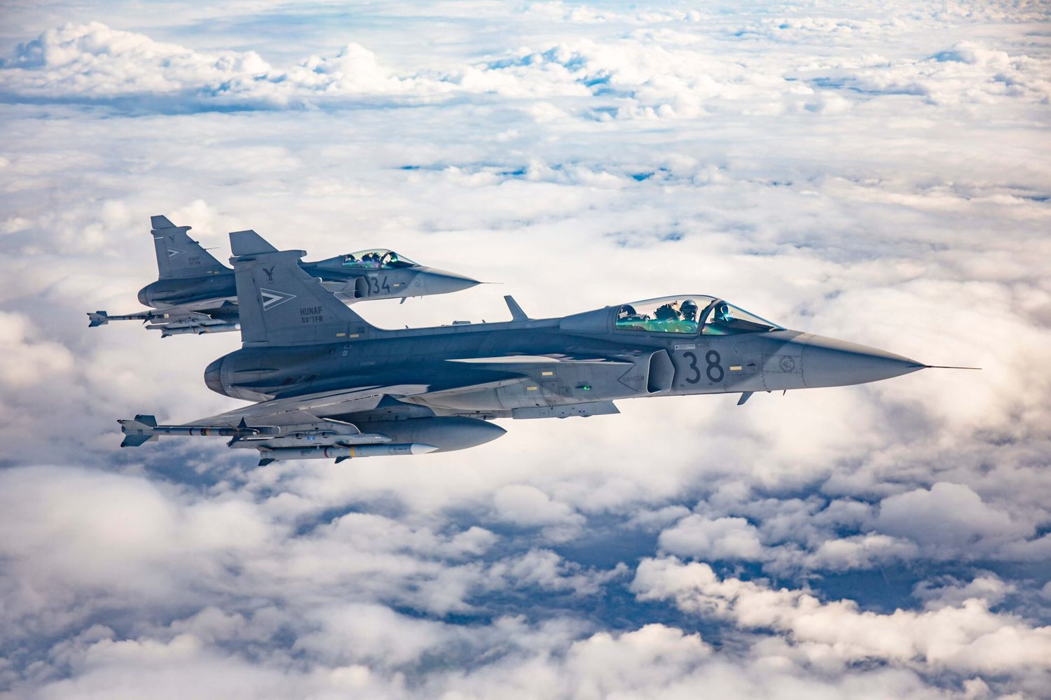 Hungary expands its fleet of Swedish Saab Gripen fighters