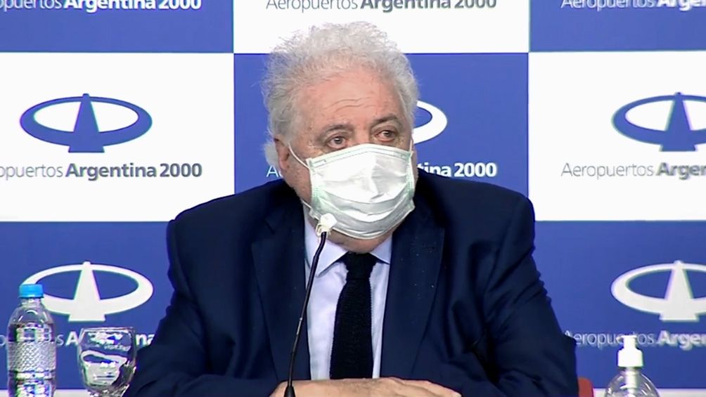 González García dijo que el aislamiento seguirá de distinta manera, con otro tipo de fases
